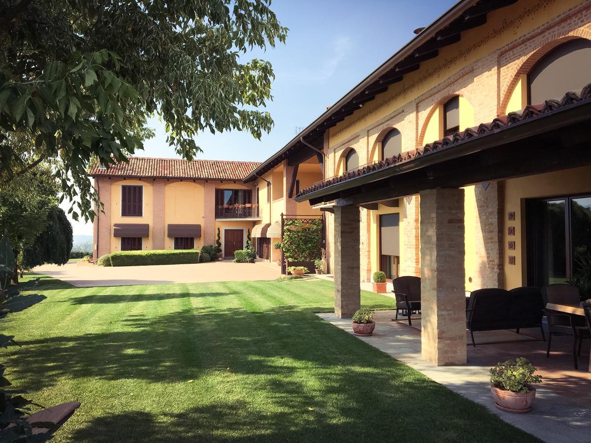 Bed and Breakfast Cascina Cortine à Guarene Extérieur photo